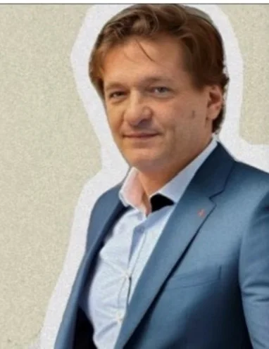 Piotr Tymochowicz — człowiek, którego nie da się zamknąć w jednej etykiecie
